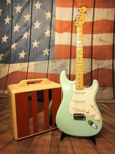 Fender Deluxe USA Stratocaster 60th Anniversary